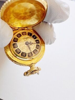 Vintage Longs Mechanical Pocket Watch Hunter Case Gold Tone Ornate Roman Dial